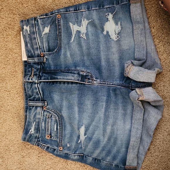 AE NWT Super Stretch Curvy Hi-Rise Shortie - Picture 2 of 4